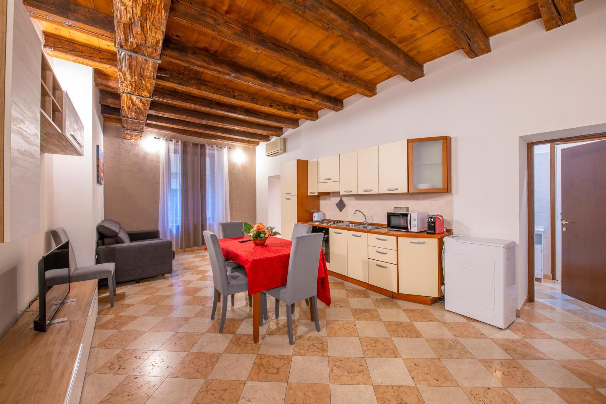 Palace Home Mazzini Verona Center Exterior foto