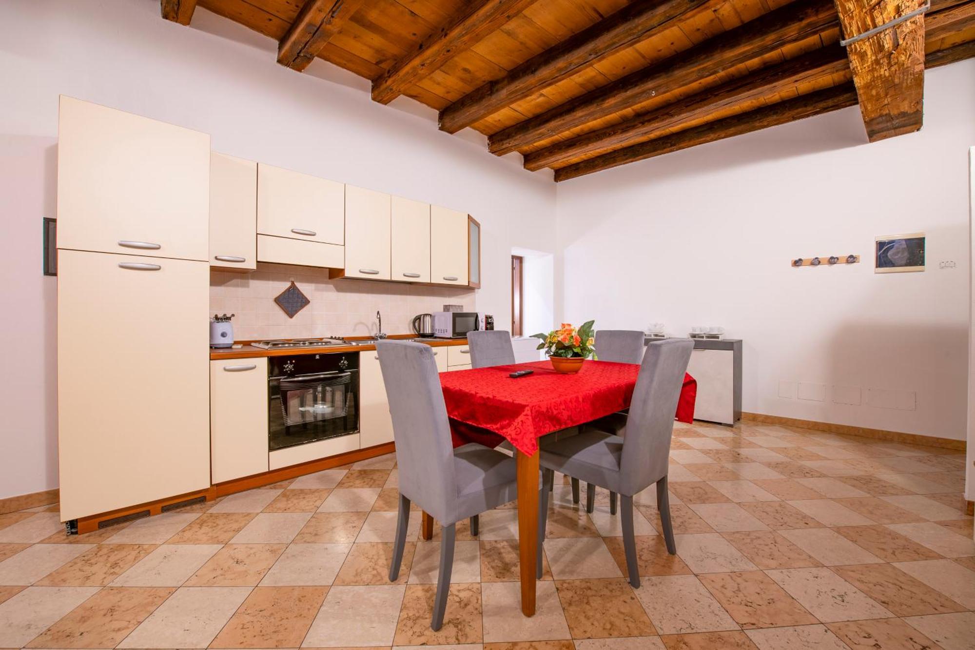 Palace Home Mazzini Verona Center Exterior foto