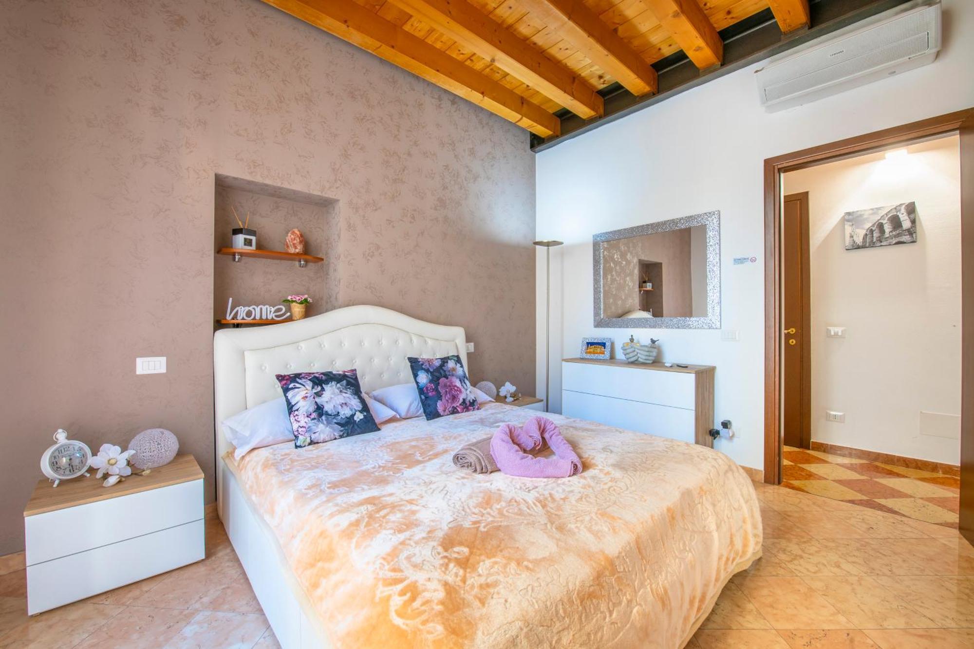 Palace Home Mazzini Verona Center Exterior foto